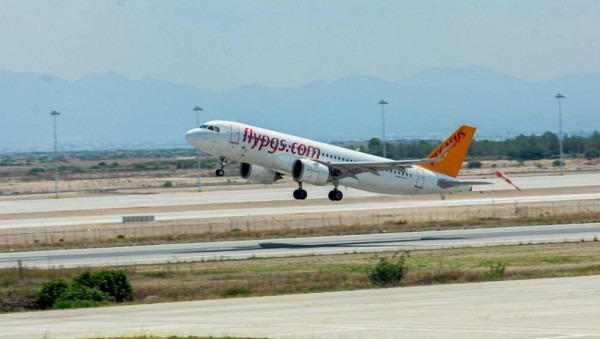 Авиакомпания Pegasus отменила несколько рейсов в Россию подряд Авиакомпания Pegasus отменила несколько рейсов в Россию подряд