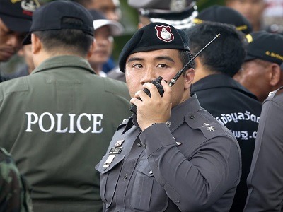 The Pattaya News: Полиция задержала подростков, подозреваемых в ограблении туристов The Pattaya News: Полиция задержала подростков, подозреваемых в ограблении туристов