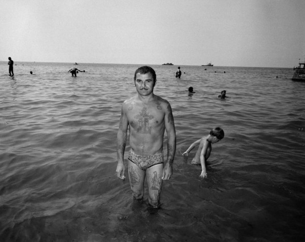 Сочи — российская ривьера 1988 года в фотографиях Карла де Кейзера Сочи — российская ривьера 1988 года в фотографиях Карла де Кейзера