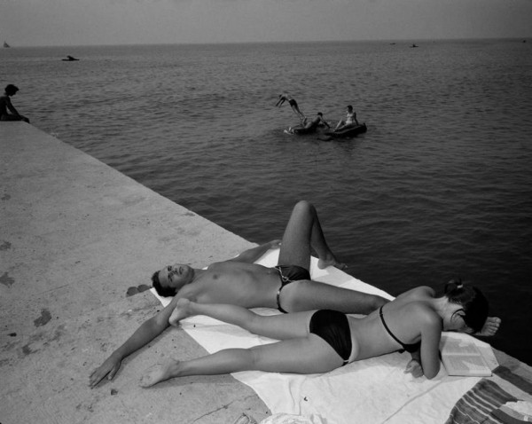 Сочи — российская ривьера 1988 года в фотографиях Карла де Кейзера Сочи — российская ривьера 1988 года в фотографиях Карла де Кейзера